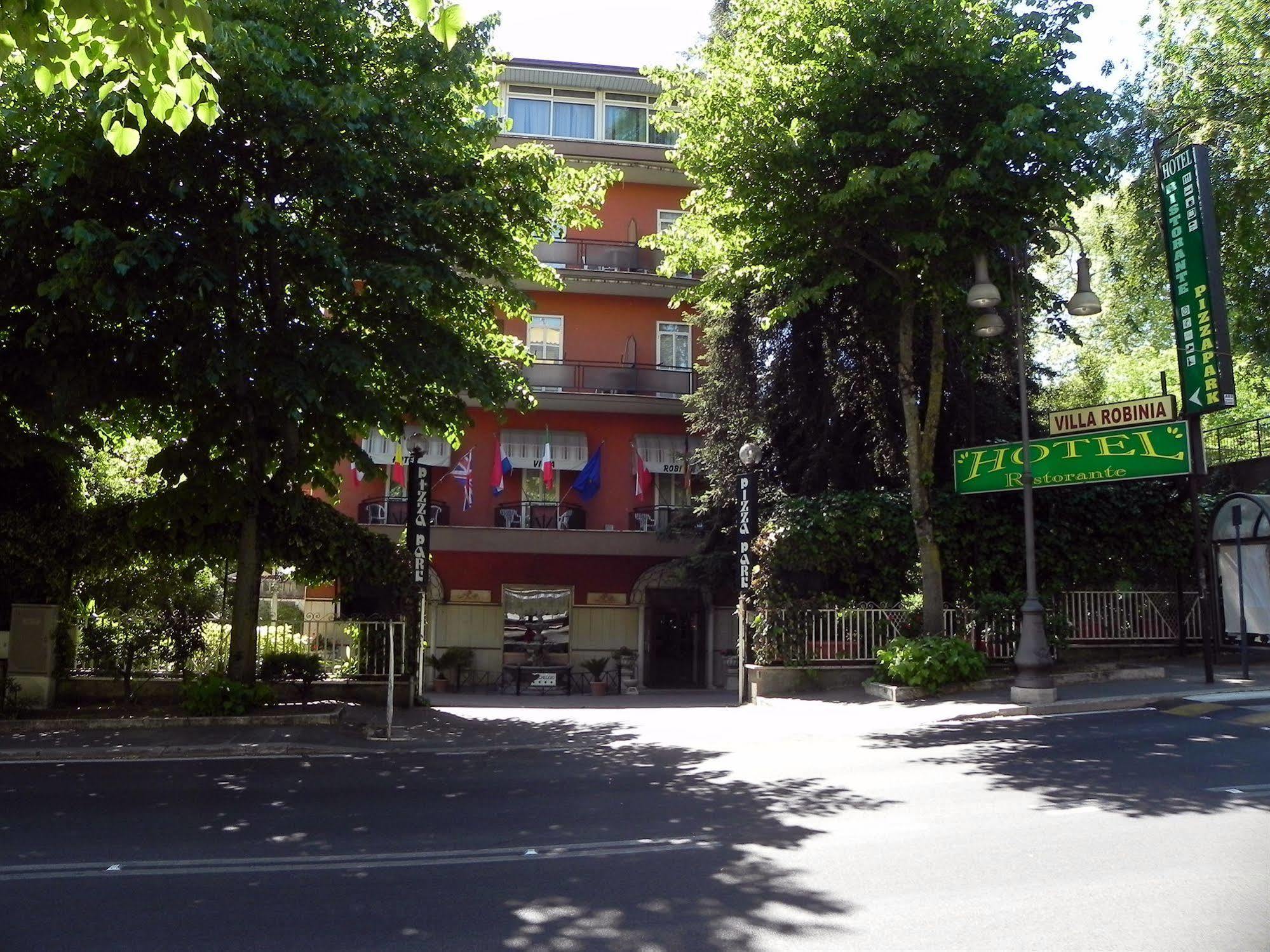 Hotel Villa Robinia Genzano di Roma Exterior photo